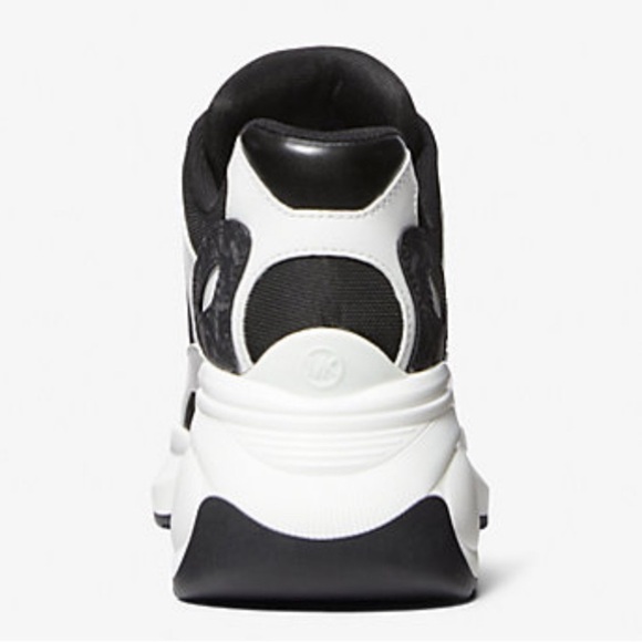 Michael Kors Zuma Empire Signature Logo and Mesh Trainer 8.5
Excellent condition - Picture 2 of 8